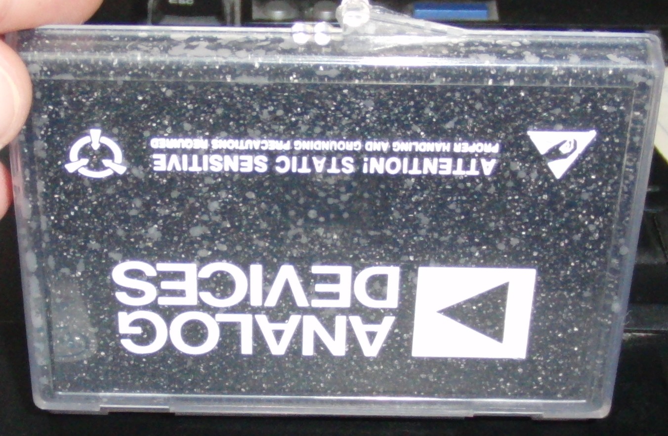 case_bottom.jpg case_bottom.jpg